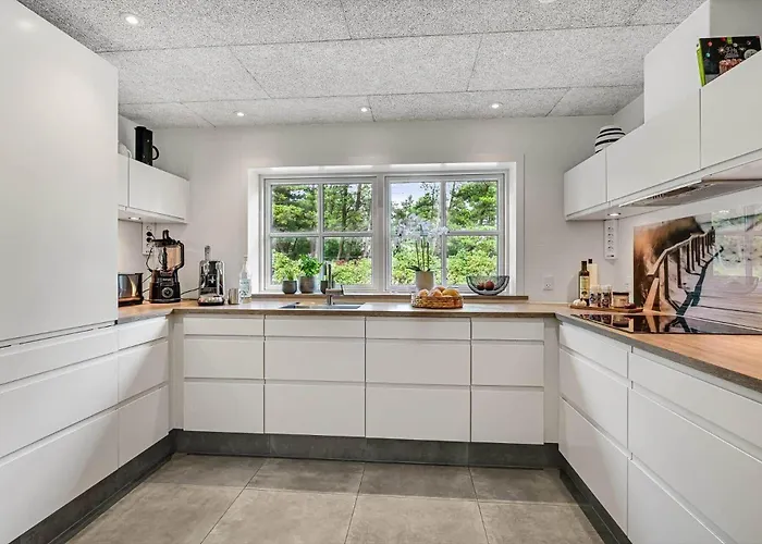 Bv376-blavand-ved-skoven-7 * Blåvand